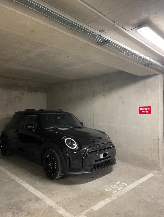 Luxueux Studio Neuf - Frontiere Monaco - Piscine - Parking Prive エクステリア 写真